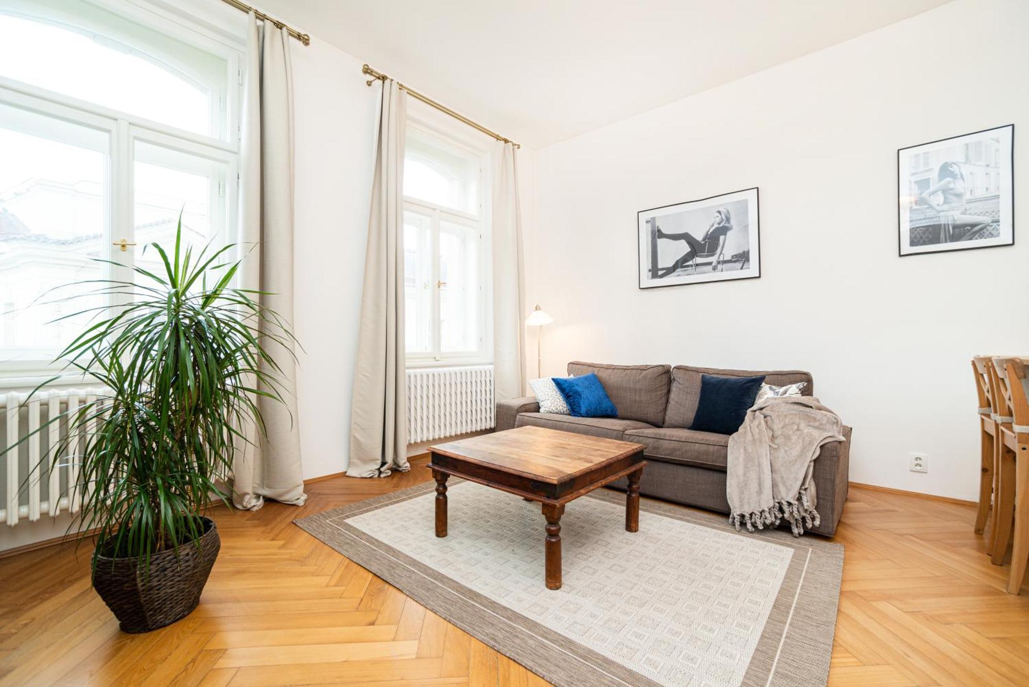 פראג Quiet Apartment In The Old Town מראה חיצוני תמונה