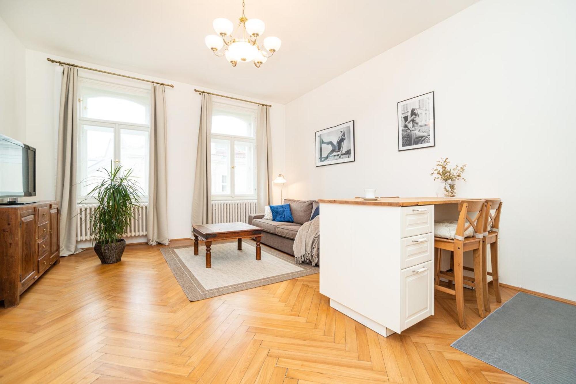 פראג Quiet Apartment In The Old Town מראה חיצוני תמונה