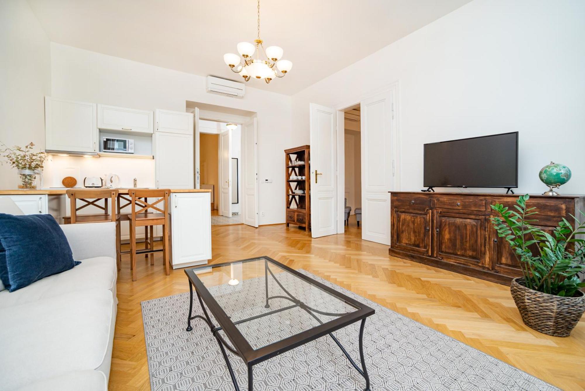 פראג Quiet Apartment In The Old Town מראה חיצוני תמונה