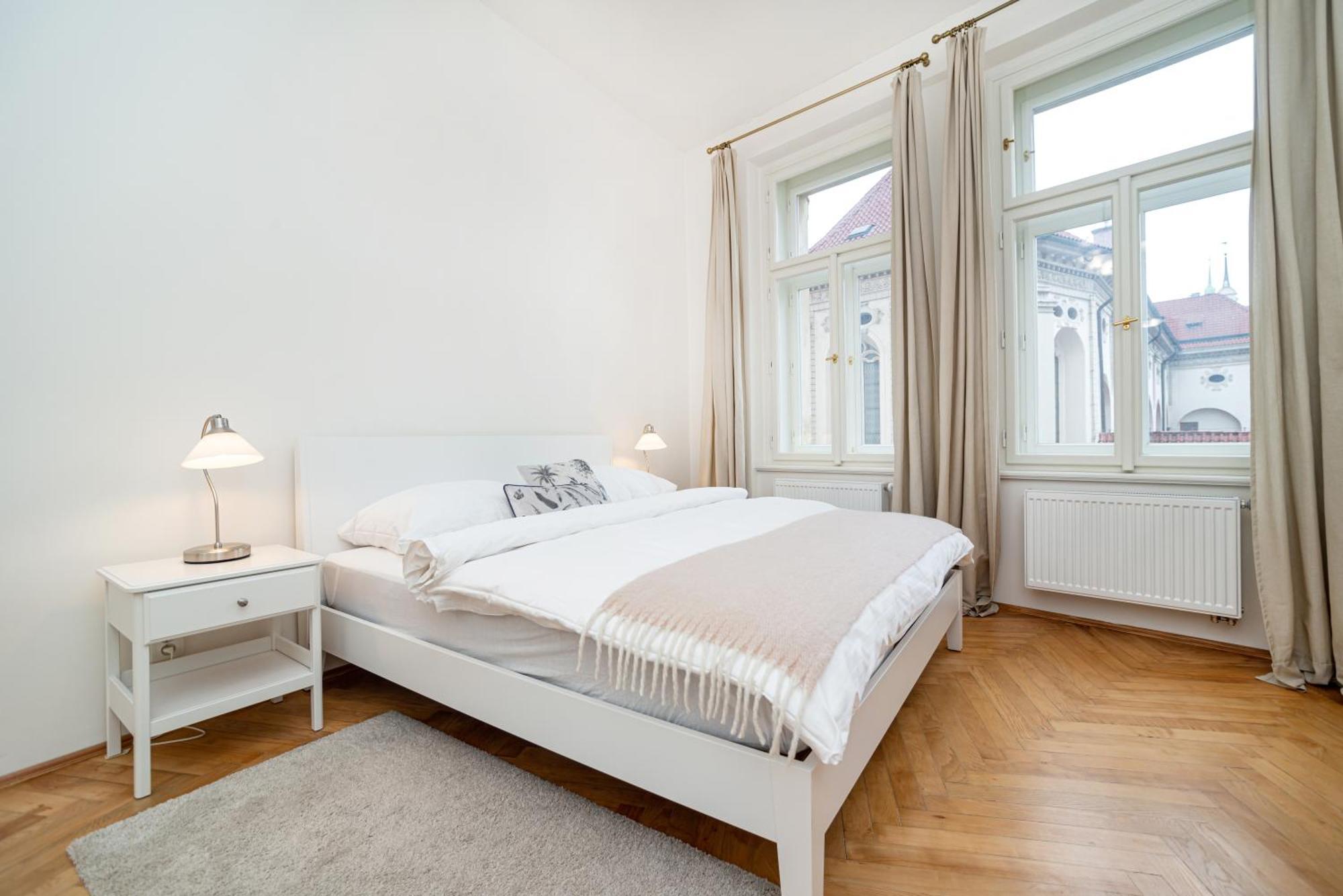פראג Quiet Apartment In The Old Town מראה חיצוני תמונה