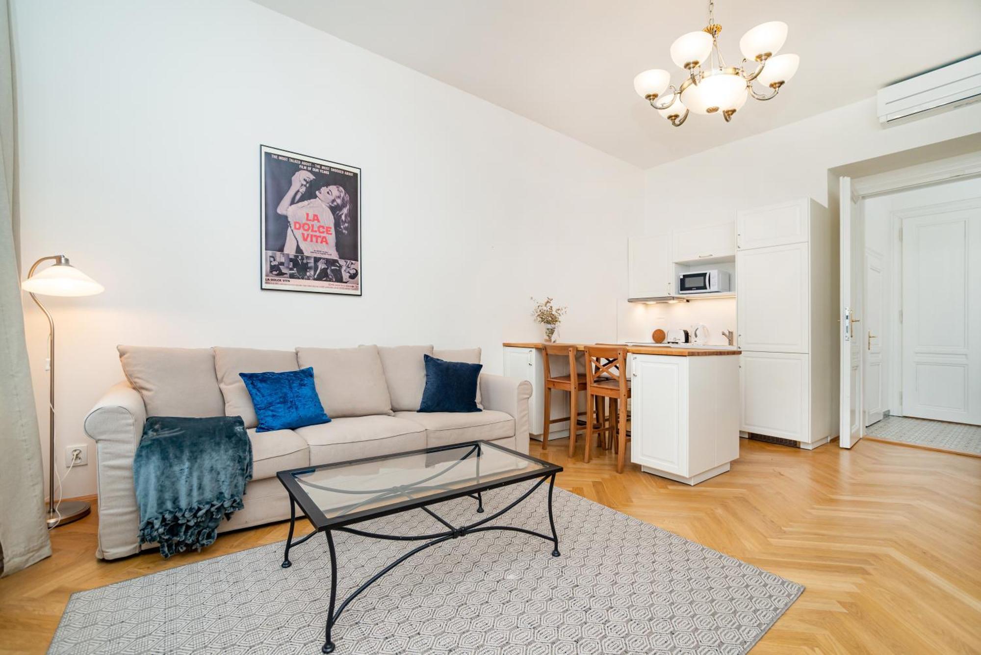 פראג Quiet Apartment In The Old Town מראה חיצוני תמונה